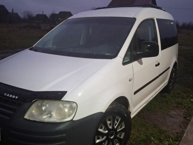 Белый Фольксваген Кадди, объемом двигателя 1.9 л и пробегом 423 тыс. км за 3994 $, фото 1 на Automoto.ua