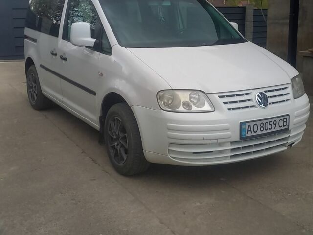 Білий Фольксваген Кадді, об'ємом двигуна 1.9 л та пробігом 364 тис. км за 5400 $, фото 1 на Automoto.ua