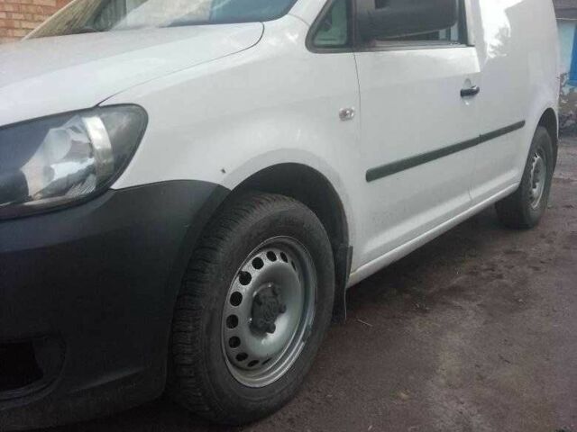 Білий Фольксваген Кадді, об'ємом двигуна 1.2 л та пробігом 286 тис. км за 6717 $, фото 1 на Automoto.ua