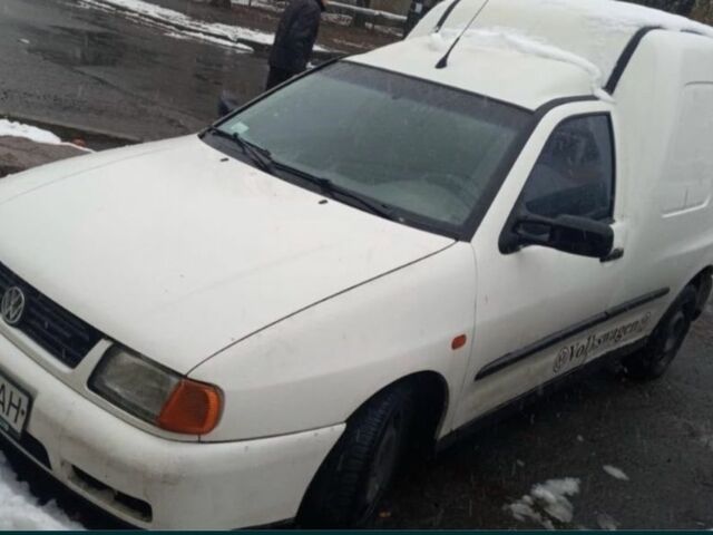 Білий Фольксваген Кадді, об'ємом двигуна 0 л та пробігом 200 тис. км за 1700 $, фото 1 на Automoto.ua