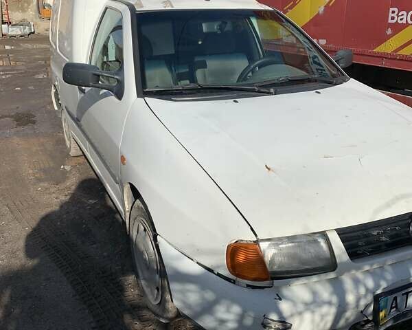 Білий Фольксваген Кадді, об'ємом двигуна 1.4 л та пробігом 290 тис. км за 1999 $, фото 1 на Automoto.ua