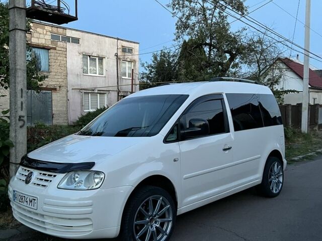 Білий Фольксваген Кадді, об'ємом двигуна 2 л та пробігом 374 тис. км за 4750 $, фото 1 на Automoto.ua