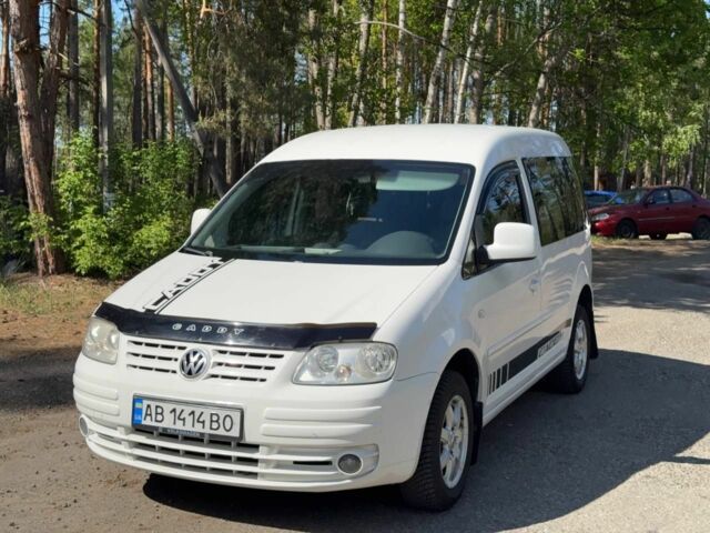 Білий Фольксваген Кадді, об'ємом двигуна 2 л та пробігом 250 тис. км за 5450 $, фото 1 на Automoto.ua