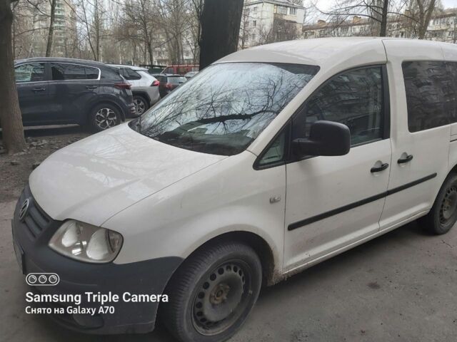 Білий Фольксваген Кадді, об'ємом двигуна 2 л та пробігом 355 тис. км за 6386 $, фото 1 на Automoto.ua