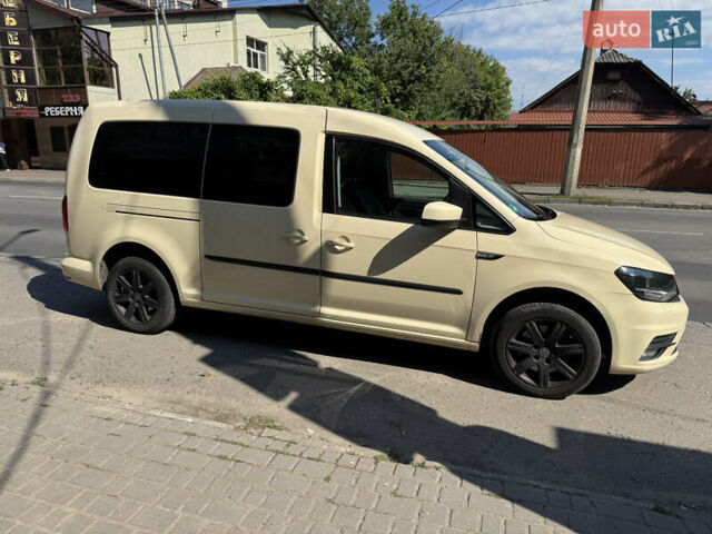 Бежевый Фольксваген Кадди, объемом двигателя 2 л и пробегом 86 тыс. км за 25000 $, фото 1 на Automoto.ua