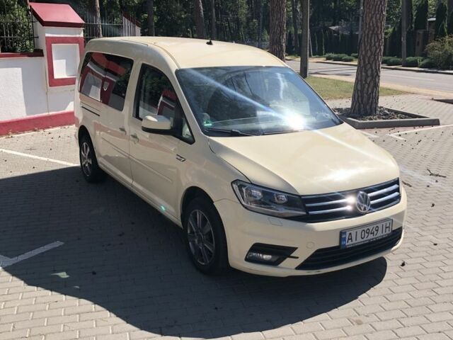 Бежевий Фольксваген Кадді, об'ємом двигуна 2 л та пробігом 300 тис. км за 14000 $, фото 1 на Automoto.ua