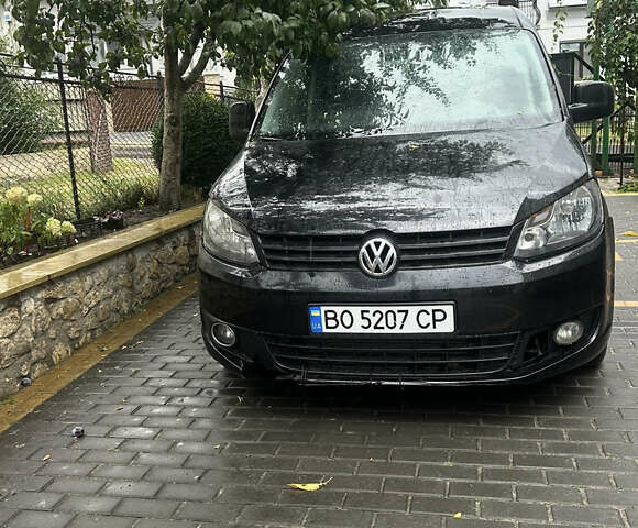 Чорний Фольксваген Кадді, об'ємом двигуна 1.6 л та пробігом 260 тис. км за 5500 $, фото 1 на Automoto.ua