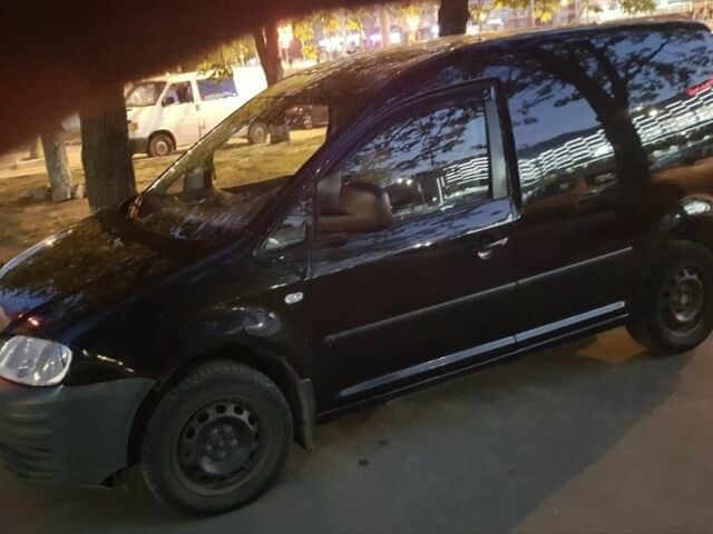 Черный Фольксваген Кадди, объемом двигателя 0 л и пробегом 280 тыс. км за 4500 $, фото 1 на Automoto.ua