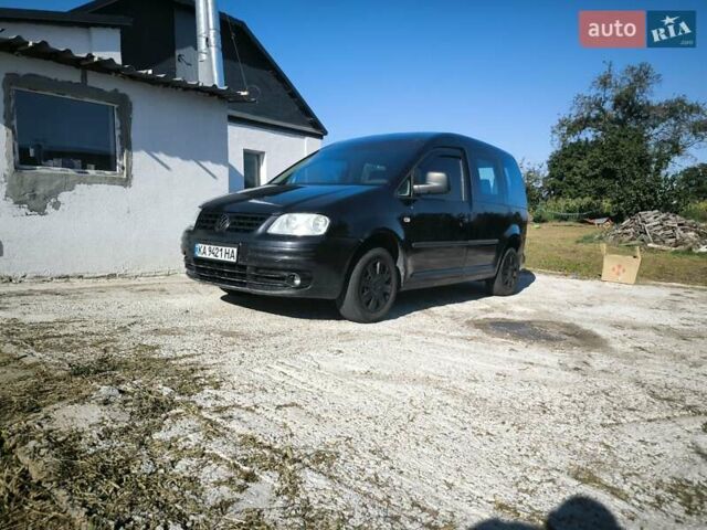 Черный Фольксваген Кадди, объемом двигателя 1.6 л и пробегом 340 тыс. км за 5700 $, фото 1 на Automoto.ua