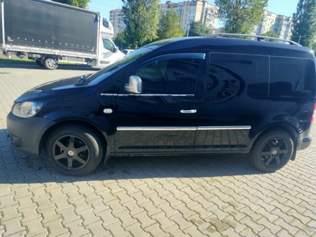 Черный Фольксваген Кадди, объемом двигателя 1.6 л и пробегом 260 тыс. км за 8300 $, фото 1 на Automoto.ua