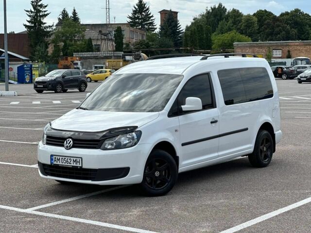 Черный Фольксваген Кадди, объемом двигателя 1.6 л и пробегом 190 тыс. км за 9500 $, фото 1 на Automoto.ua