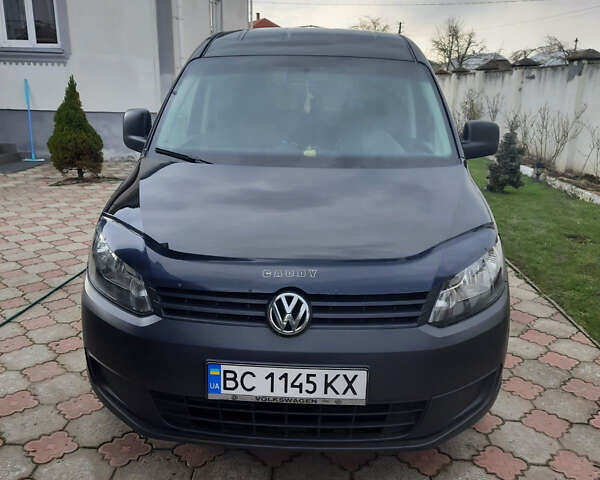 Черный Фольксваген Кадди, объемом двигателя 1.6 л и пробегом 236 тыс. км за 9300 $, фото 1 на Automoto.ua