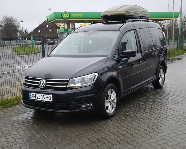 Черный Фольксваген Кадди, объемом двигателя 1.97 л и пробегом 274 тыс. км за 15000 $, фото 1 на Automoto.ua
