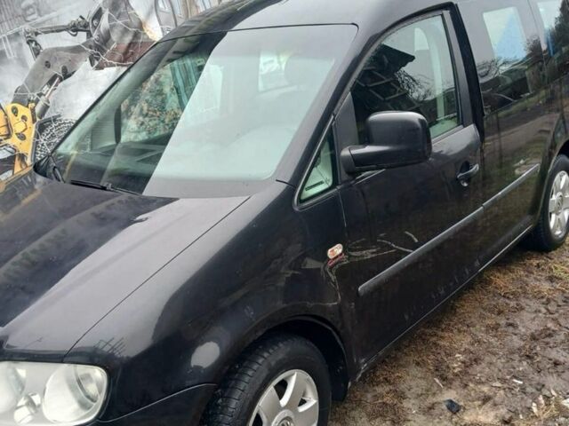 Черный Фольксваген Кадди, объемом двигателя 2 л и пробегом 283 тыс. км за 5500 $, фото 1 на Automoto.ua