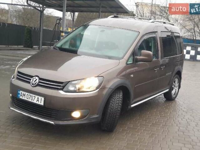 Коричневый Фольксваген Кадди, объемом двигателя 1.6 л и пробегом 269 тыс. км за 11900 $, фото 1 на Automoto.ua