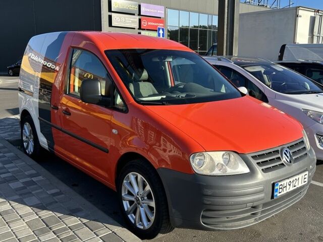 Червоний Фольксваген Кадді, об'ємом двигуна 2 л та пробігом 360 тис. км за 4999 $, фото 1 на Automoto.ua