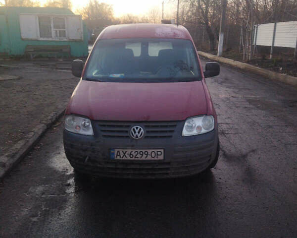 Красный Фольксваген Кадди, объемом двигателя 2 л и пробегом 20 тыс. км за 3500 $, фото 1 на Automoto.ua
