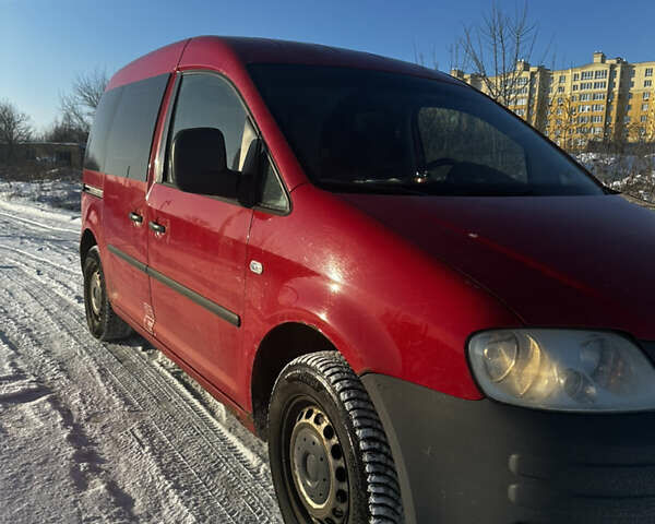 Червоний Фольксваген Кадді, об'ємом двигуна 2 л та пробігом 400 тис. км за 4100 $, фото 1 на Automoto.ua