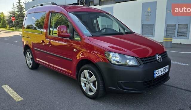 Червоний Фольксваген Кадді, об'ємом двигуна 1.6 л та пробігом 261 тис. км за 12500 $, фото 1 на Automoto.ua