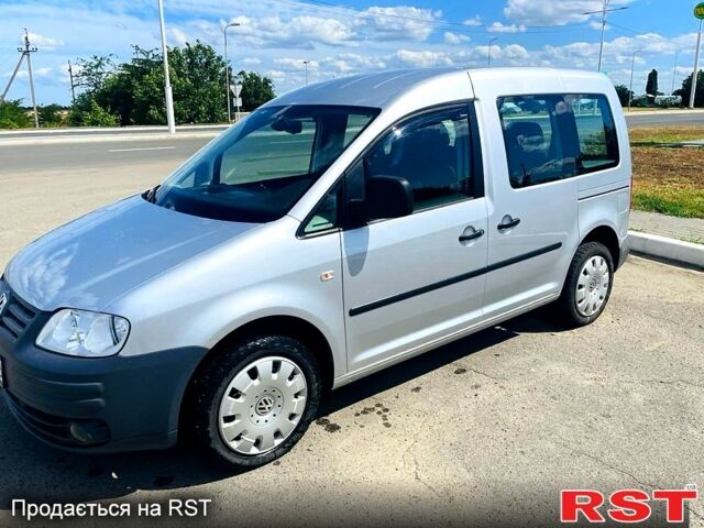 Фольксваген Кадди, объемом двигателя 2 л и пробегом 210 тыс. км за 8000 $, фото 1 на Automoto.ua