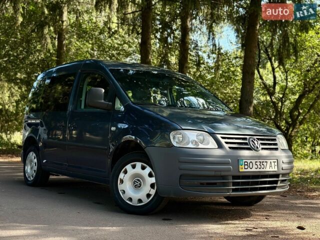 Фольксваген Кадди, объемом двигателя 1.9 л и пробегом 350 тыс. км за 4650 $, фото 1 на Automoto.ua