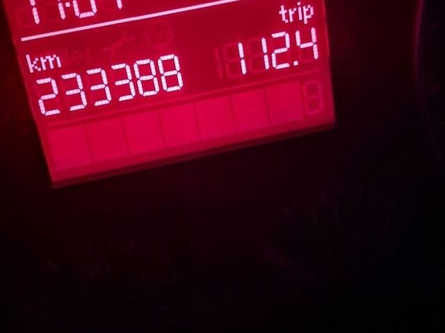 Фольксваген Кадди, объемом двигателя 1.6 л и пробегом 234 тыс. км за 8200 $, фото 1 на Automoto.ua