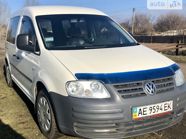 Білий Фольксваген Caddy пасс., об'ємом двигуна 2 л та пробігом 317 тис. км за 6350 $, фото 1 на Automoto.ua