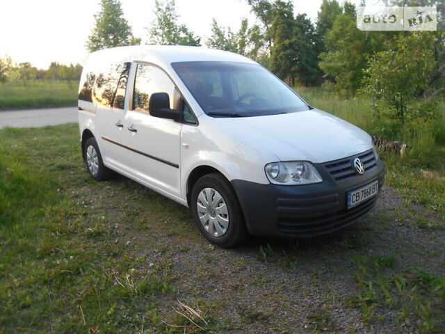 Білий Фольксваген Caddy пасс., об'ємом двигуна 2 л та пробігом 150 тис. км за 8300 $, фото 1 на Automoto.ua