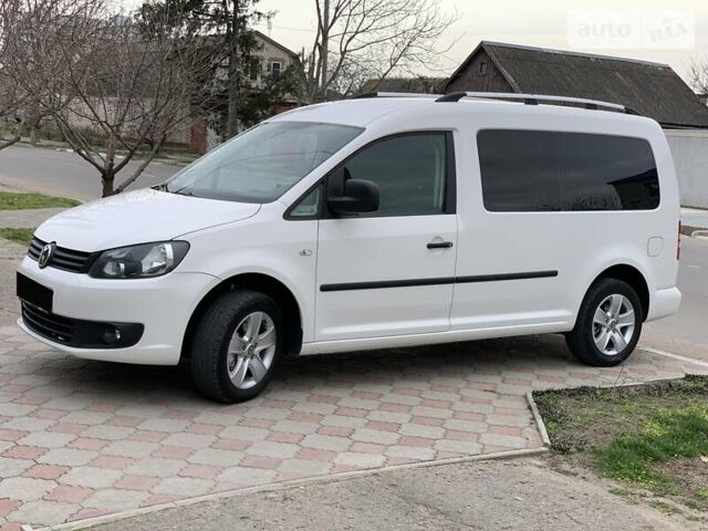 Білий Фольксваген Caddy пасс., об'ємом двигуна 1.6 л та пробігом 119 тис. км за 12300 $, фото 1 на Automoto.ua