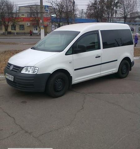 Білий Фольксваген Caddy пасс., об'ємом двигуна 1.9 л та пробігом 230 тис. км за 8000 $, фото 1 на Automoto.ua