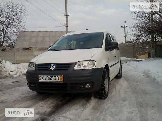 Білий Фольксваген Caddy пасс., об'ємом двигуна 1.9 л та пробігом 156 тис. км за 10000 $, фото 1 на Automoto.ua