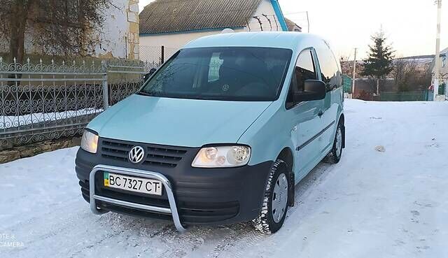 Сірий Фольксваген Caddy пасс., об'ємом двигуна 2 л та пробігом 300 тис. км за 5550 $, фото 1 на Automoto.ua