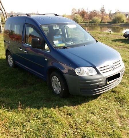 Синій Фольксваген Caddy пасс., об'ємом двигуна 2 л та пробігом 250 тис. км за 6300 $, фото 1 на Automoto.ua