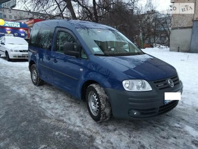 Синій Фольксваген Caddy пасс., об'ємом двигуна 2 л та пробігом 157 тис. км за 8200 $, фото 1 на Automoto.ua