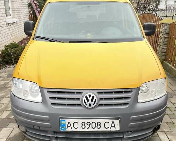 Желтый Фольксваген Кадди, объемом двигателя 1.9 л и пробегом 281 тыс. км за 5300 $, фото 1 на Automoto.ua