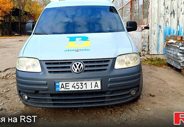 Серый Фольксваген Кадди, объемом двигателя 2 л и пробегом 40000 тыс. км за 3900 $, фото 1 на Automoto.ua