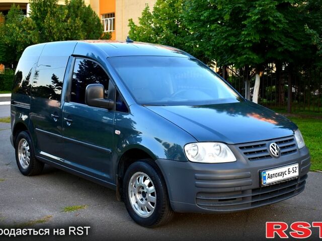 Серый Фольксваген Кадди, объемом двигателя 2 л и пробегом 217 тыс. км за 5300 $, фото 1 на Automoto.ua