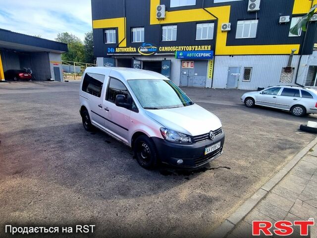 Серый Фольксваген Кадди, объемом двигателя 1.6 л и пробегом 279 тыс. км за 8500 $, фото 1 на Automoto.ua