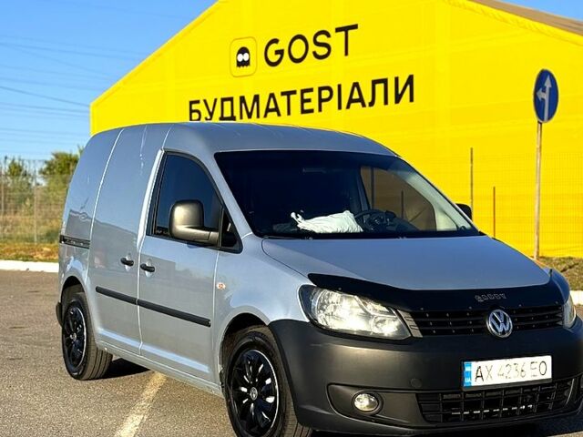 Серый Фольксваген Кадди, объемом двигателя 1.6 л и пробегом 340 тыс. км за 7700 $, фото 1 на Automoto.ua