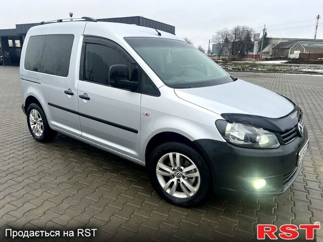 Сірий Фольксваген Кадді, об'ємом двигуна 2 л та пробігом 23100 тис. км за 10500 $, фото 1 на Automoto.ua