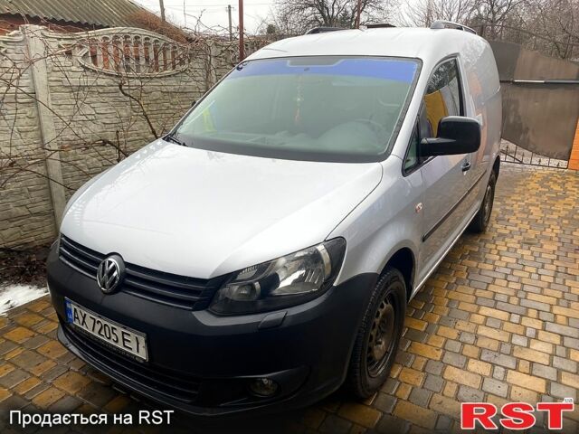 Серый Фольксваген Кадди, объемом двигателя 1.2 л и пробегом 208 тыс. км за 6999 $, фото 1 на Automoto.ua