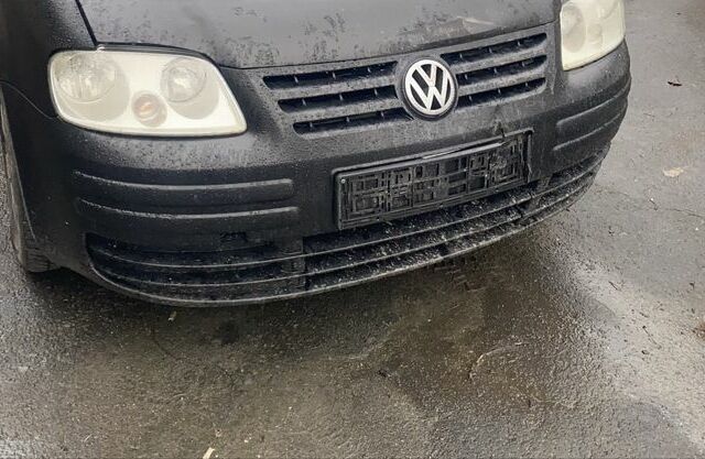 Серый Фольксваген Кадди, объемом двигателя 1.9 л и пробегом 350 тыс. км за 4500 $, фото 1 на Automoto.ua