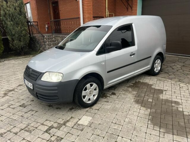 Серый Фольксваген Кадди, объемом двигателя 2 л и пробегом 274 тыс. км за 4999 $, фото 1 на Automoto.ua