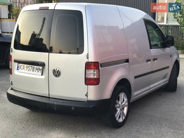 Серый Фольксваген Кадди, объемом двигателя 2 л и пробегом 430 тыс. км за 4599 $, фото 1 на Automoto.ua