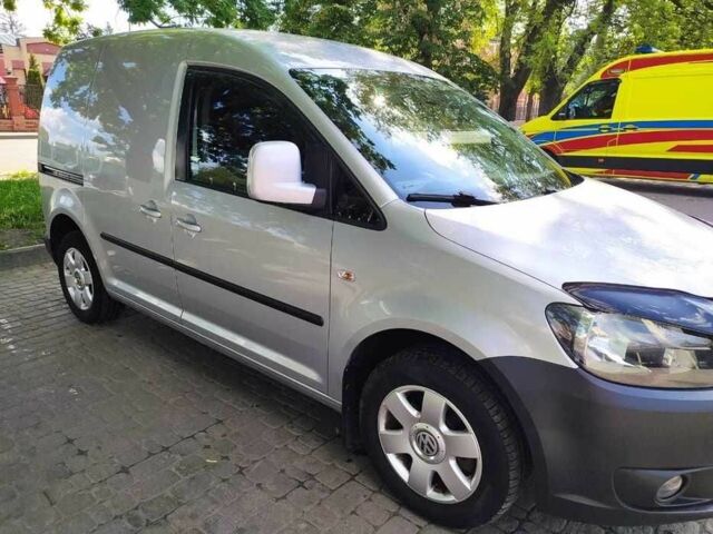 Сірий Фольксваген Кадді, об'ємом двигуна 1.6 л та пробігом 225 тис. км за 7000 $, фото 1 на Automoto.ua