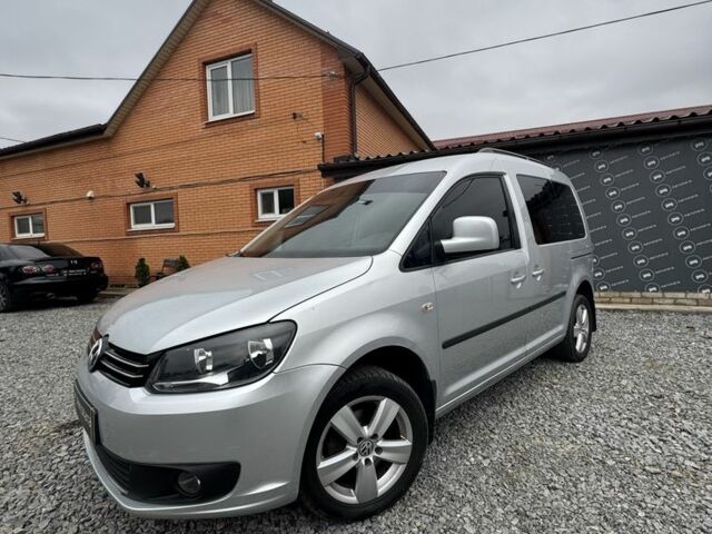 Серый Фольксваген Кадди, объемом двигателя 1.2 л и пробегом 232 тыс. км за 6800 $, фото 1 на Automoto.ua