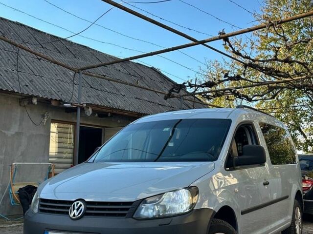 Серый Фольксваген Кадди, объемом двигателя 1.6 л и пробегом 280 тыс. км за 8500 $, фото 1 на Automoto.ua