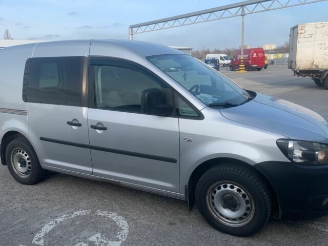 Серый Фольксваген Кадди, объемом двигателя 1.6 л и пробегом 460 тыс. км за 6500 $, фото 1 на Automoto.ua