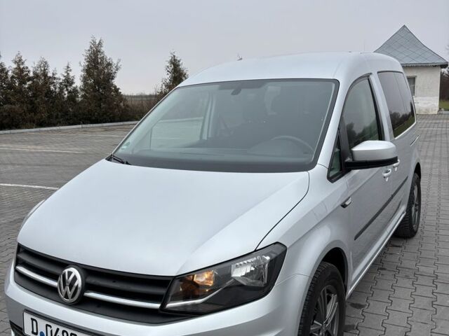 Серый Фольксваген Кадди, объемом двигателя 2 л и пробегом 280 тыс. км за 15000 $, фото 1 на Automoto.ua