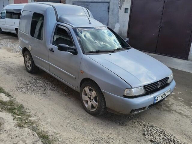 Серый Фольксваген Кадди, объемом двигателя 1.9 л и пробегом 300 тыс. км за 1550 $, фото 1 на Automoto.ua